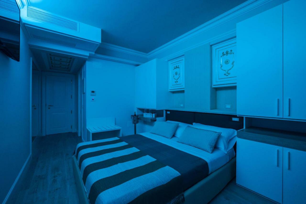 Opera Arte Rooms Porto Recanati Buitenkant foto