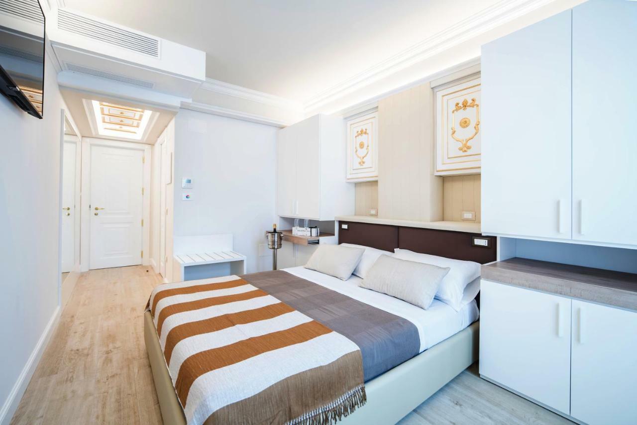 Opera Arte Rooms Porto Recanati Buitenkant foto