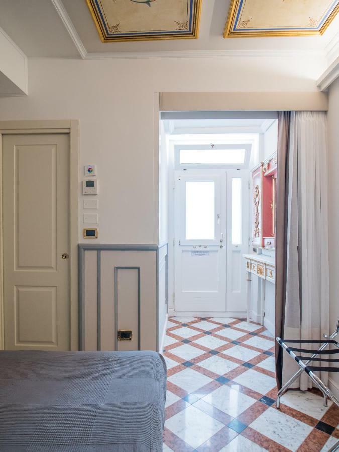 Opera Arte Rooms Porto Recanati Buitenkant foto